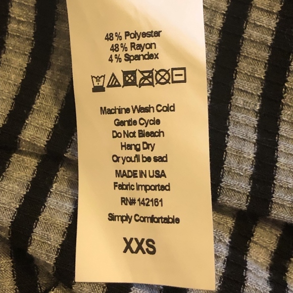 LuLaRoe - Gray & Black Striped Tee ((XXS)) - Picture 6 of 6